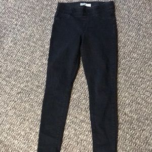 Old navy pull on pants size 8 long